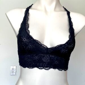 Kimchi blue  crop top.